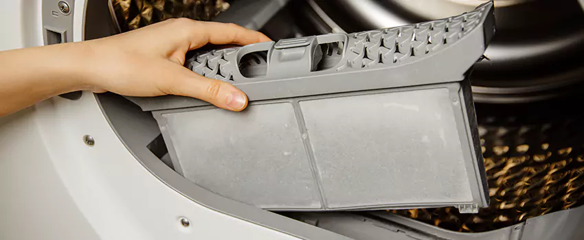 Signs Of A Clogged Dryer Lint Trap in Vero Beach South, Florida